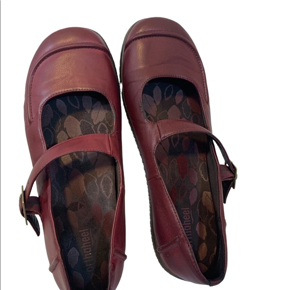 ORTHAHEEL (ELISA) Women's
Cranberry Leather Mary Jane Shoes - Picture 2 of 7